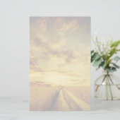 Papeterie Voie de terre rurale à travers le champ (Debout devant)