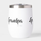 Papi a établi un cadeau simple pour grand-père (Avant)