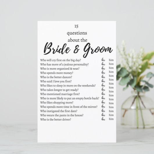 Papier 15 Questions About the Bride & Groom Wedding Game  (Debout devant)