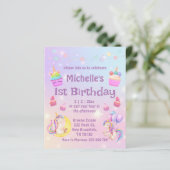Papier 1er anniversaire licornes cupcakes invitation girl (Debout devant)