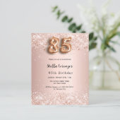 Papier 85e anniversaire rose invitation confetti rose or (Debout devant)
