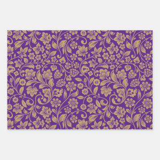 Papier à enveloppement violet avec motif doré
