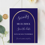 Papier Anniversaire de l'arc en or bleu Enregistrer la da<br><div class="desc">Une carte Save the Date pour une fête d'anniversaire de 70e (ou tout autre âge). Un arrière - plan bleu foncé, décoré d'un faux arc doré. Personnalisez et ajoutez une date et votre nom. Le texte : Soixante-dix et Enregistrer la Date est écrit avec un grand script de style à...</div>