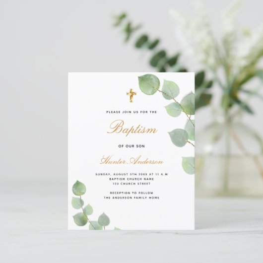 Papier Baptême budget eucalyptus or bleu garçon invitatio (Debout devant)