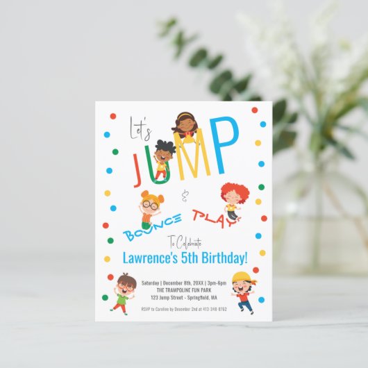 Papier Basic Fun Trampoline Park Sauter les Enfants Fête (Debout devant)