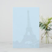 Papier bleu de papeterie de Tour Eiffel (Debout devant)