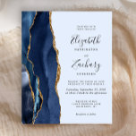 Papier Budget Agate Marine Blue Gold Faire-part de mariag<br><div class="desc">Le bord gauche de cette élégante faire-part de mariage moderne est orné d'une bordure en aquarelle bleu marine ornée d'une parties scintillant en faux or. Le texte personnalisable combine écriture manuscrite, copperplate et polices italiques en bleu marine sur un arrière - plan bleu pâle. L'envers est assorti d'un design d'agate...</div>