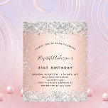 Papier Budget anniversaire argent rose or invitation<br><div class="desc">Pour une soirée élégante de 40ème anniversaire (ou tout âge). Un arrière - plan rose à l'apparence métallique. Décoré avec de la parties scintillant en faux argent. Personnalisez et ajoutez un nom et des détails du parti. Le nom est écrit avec un script de style manuscrit</div>