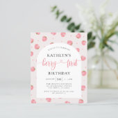 Papier Budget Berry fraise première invitation d'annivers (Debout devant)