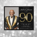 Papier Budget Black Gold Photo 90th Birthday Invitation<br><div class="desc">Budget Black Gold Photo 90th Birthday Invitation. Invitation d'anniversaire simple mais classe avec le jalon de l'année de naissance dans l'effet texte or solide! Il s'agit d'un modèle modifiable qui pourrait être utilisé pour les hommes et les femmes. Contactez-moi si vous avez des questions, je ferai de mon mieux pour...</div>