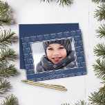 Papier Budget bleu blanc Menorah Motif Hanoukka Photo<br><div class="desc">Budget Rustic Bleu Menorah Hanoukka Carte photo avec un motif festif des menorahs de vacances et votre photo personnalisée. **Notre papier BUDGET est plus petit, plus léger et plus délicat, mais toujours beau! N'oubliez pas les enveloppes!** Si vous avez besoin d'aide ou de pièces de correspondance, veuillez nous contacter à...</div>
