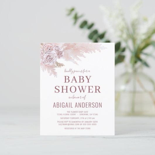 Papier Budget Boho Pampas Baby shower en herbe Invitation (Debout devant)