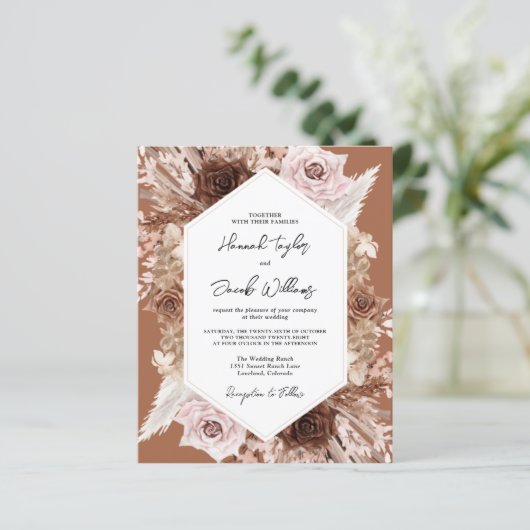 Papier Budget Boho Terracotta QR Code RSVP Mariage Invita (Debout devant)