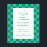 Papier Budget Checker Blue Green 21e anniversaire Invitat<br><div class="desc">Budget mignon Fun Checkerboard moderne Géométrique 21ème anniversaire Invitation de fête en bleu et vert</div>