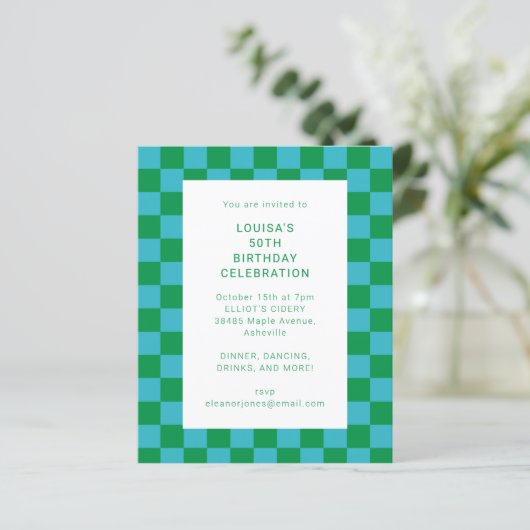 Papier Budget Checkerboard Blue Green Invitation d'annive (Debout devant)
