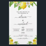 Papier Budget Citron Faire-part de mariage jaune<br><div class="desc">Citrus et verdure Citron Budget avec fleurs ou fleurs Blanches Aquarelle Printemps Mariage Elégant et moderne Invitations sur arrière - plan Blanc - comprend une belle et élégante typographie script avec feuilles botaniques modernes et verdure pour la célébration spéciale de mariage.</div>