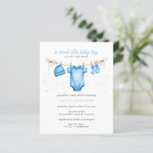 Papier Budget Clothesline Blue Boy Baby Shower invitation (Debout devant)