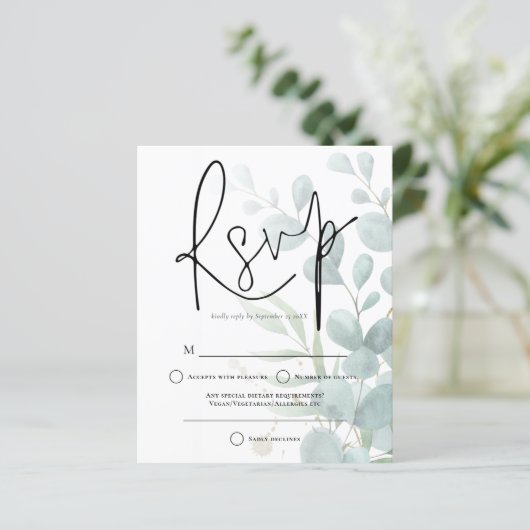 Papier Budget Eucalyptus Elégant Script Wedding RSVP (Debout devant)