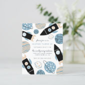 Papier Budget Fête d'anniversaire Fusée spatiale dans l'e (Debout devant)