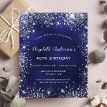 Papier Budget fête d'anniversaire marine bleu blanc invit<br><div class="desc">Une invitation moderne,  élégante et glamour pour une fête d'anniversaire de 40ème (ou tout âge). Un arrière - plan bleu marine,  décoré de parties scintillant faux argentées,  brille. La couleur bleue est inégale. Personnalisez et ajoutez votre nom et les détails de votre fête. Texte blanc.</div>