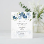 Papier Budget Floral Dusty Blue Rehearsal Dîner Invitatio (Debout devant)