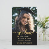 Papier Budget Gold Script Photo Graduation Invitation (Debout devant)