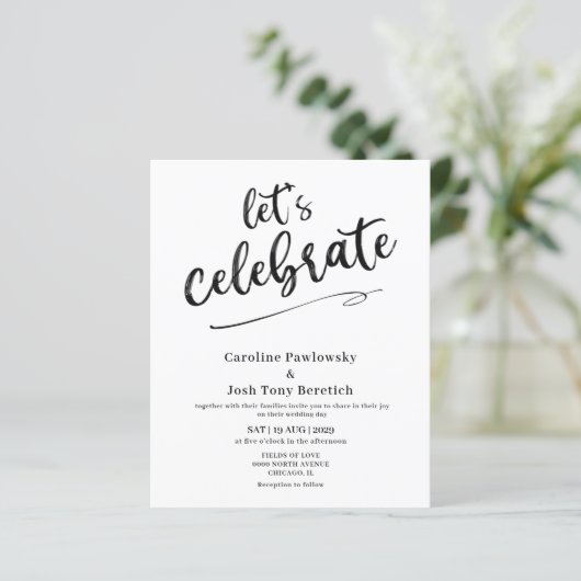 Papier Budget Lets Celebrate Wedding invitation  (Debout devant)