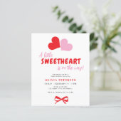 Papier Budget little sweetheart baby shower invitation (Debout devant)