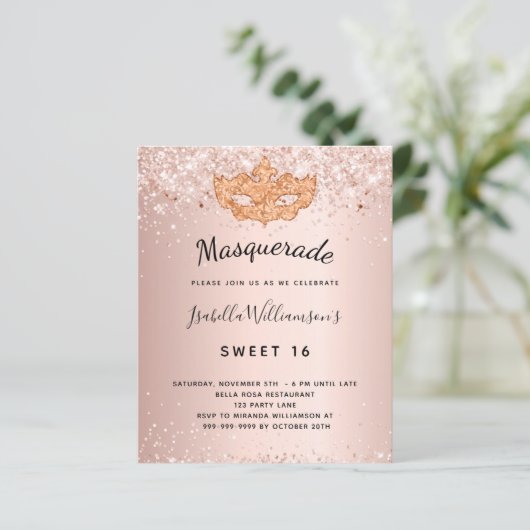 Papier Budget Masquerade rose or parties scintillant Swee (Debout devant)