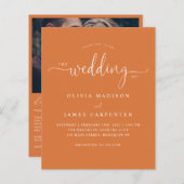 Papier Budget Moderne Burnt Orange Photo Mariage Invitati (Devant / Derrière)