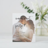 Papier Budget Moderne Photo Engagement Party Invitation (Debout devant)