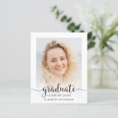 Papier Budget Moderne Script Photo Faire-part Graduation (Debout devant)