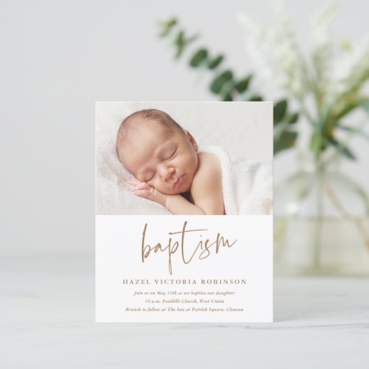 Papier Budget Moderne Script Simple Baptême Invitation (Debout devant)