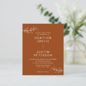 Papier Budget Moderne Terracotta Boho Invitations de mari (Debout devant)