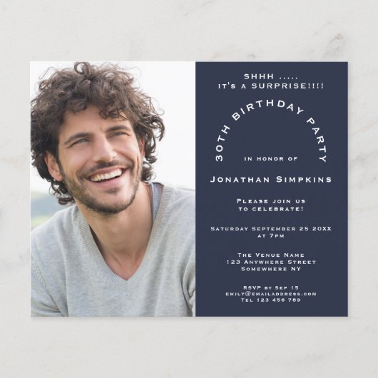 Papier Budget Photo Man 30th Surprise Party Invitation de (Devant)