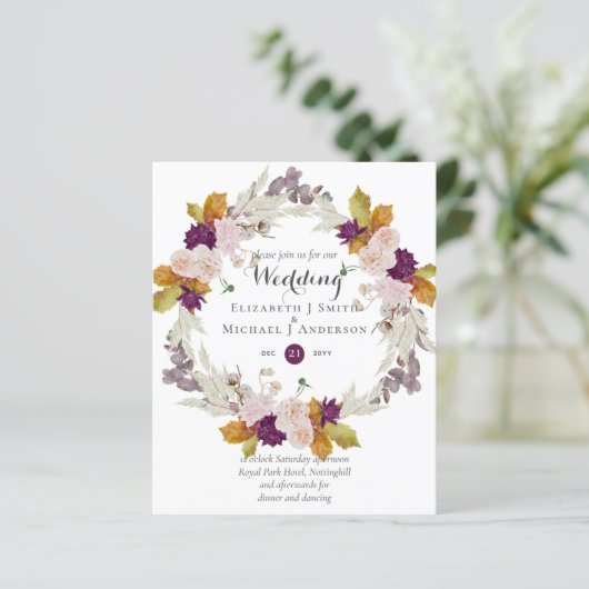 Papier Budget Plum Ginger Wreath Wedding Invite (Debout devant)