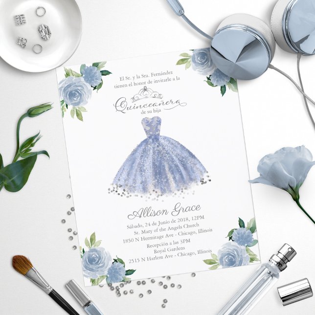 Papier Budget Quinceanera Invitation Espagnol Blue Gown (Créateur téléchargé)