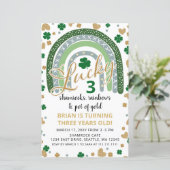 Papier Budget Rainbow St Patrick Boy Invitation d'anniver (Debout devant)
