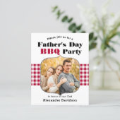Papier BUDGET Red Plaid Photo Fête des pères BBQ Invitati (Debout devant)