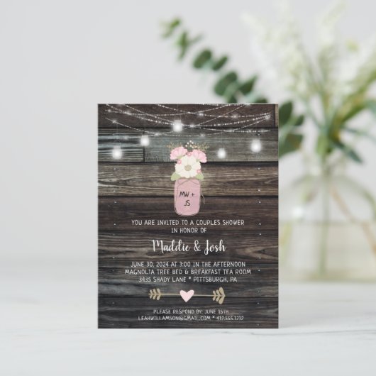 Papier Budget Rustic Couples Douche Mason Jar Invitation (Debout devant)