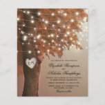 Papier Budget Rustic Fall Heart Tree Faire-part de mariag<br><div class="desc">Invitations de mariage vintage à l'automne,  avec un arbre rustique aux feuilles rouges/oranges,  un coeur sculpté aux initiales de couple,  des lampes à cordes et un élégant modèle de mariage facile à personnaliser.</div>