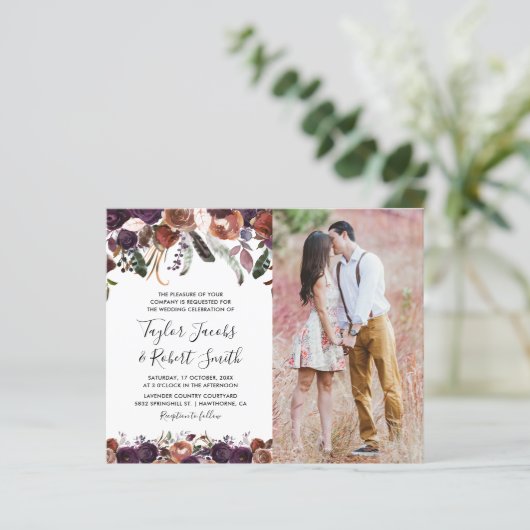 Papier Budget Rustic Plum Floral Faire-part de mariage ph (Debout devant)