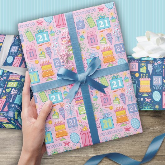 Papier Cadeau 21e Anniversaire Cake Balloons Casquette présente