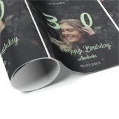 Papier Cadeau 30e anniversaire ajouter nom date année vert paste (Coin rond)