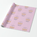 Papier Cadeau 30th Birthday 1993 Ajouter Nom Rose Grey<br><div class="desc">Un design personnalisé de papier d'emballage pour cette fête d'anniversaire pour une personne spéciale. Ajoutez le nom à ce design vintage de style rétro rose et gris pour un cadeau d'anniversaire personnalisé. Modifiez facilement le nom et l'année avec le modèle fourni. Un merveilleux cadeau d'anniversaire personnalisé. Plus de cadeaux et...</div>