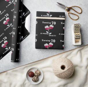 Papier Cadeau 70 ans et trinquer avec des verres à vin rouge