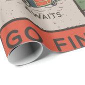 Papier Cadeau Adventure Await Go Find It Retro Camping Travel (Coin rond)