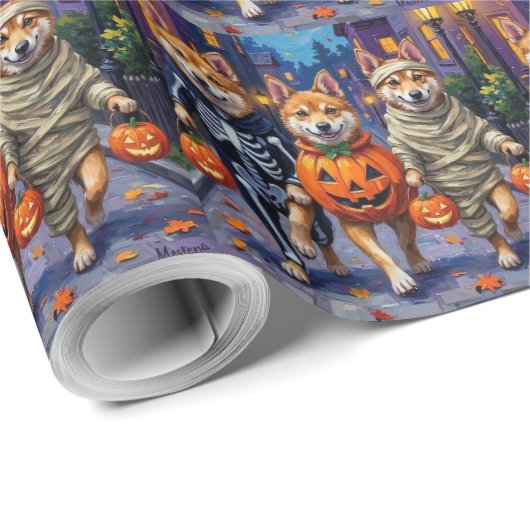 Papier Cadeau Akita Chiens Trick-or-Treating en costumes d'Hallo (Coin rond)