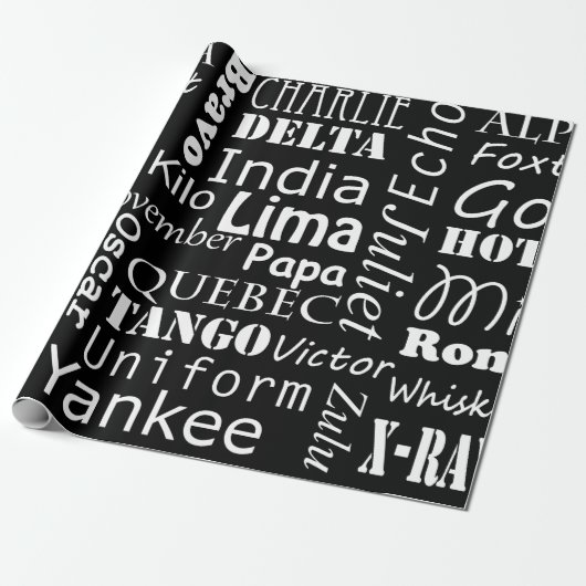 Papier Cadeau Alphabet phonétique Motif noir et blanc (Déroulé)