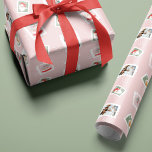 Papier Cadeau Amusants Photos de famille Noël Postage Timbre col<br><div class="desc">Des feuilles de papier d'emballage de Noël personnalisées uniques et mémorables. Design inspiré du timbre postal festif avec notre timbre-poste de Noël d'origine dessiné à la main illustration du Père Noël, Mme Claus, une plaque de biscuits à puces de chocolat, et un arbre de Noël. Chaque timbre présente une scène...</div>